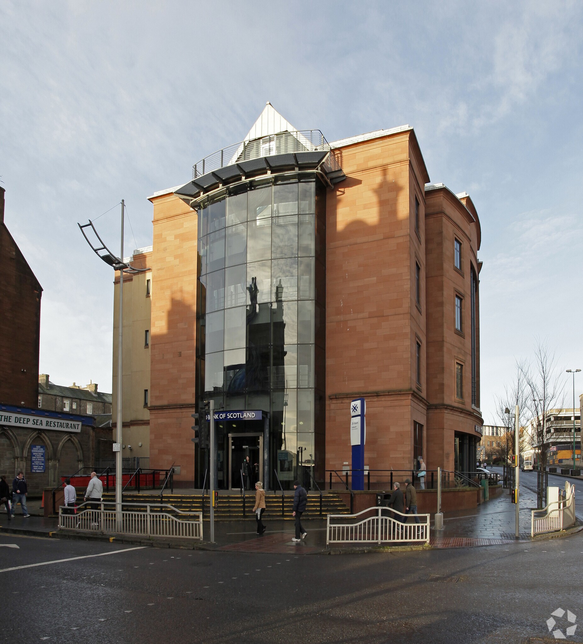 2 West Marketgait, Dundee for sale Primary Photo- Image 1 of 1