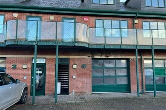 Wilsom Rd, Alton to rent Building Photo- Image 2 of 2