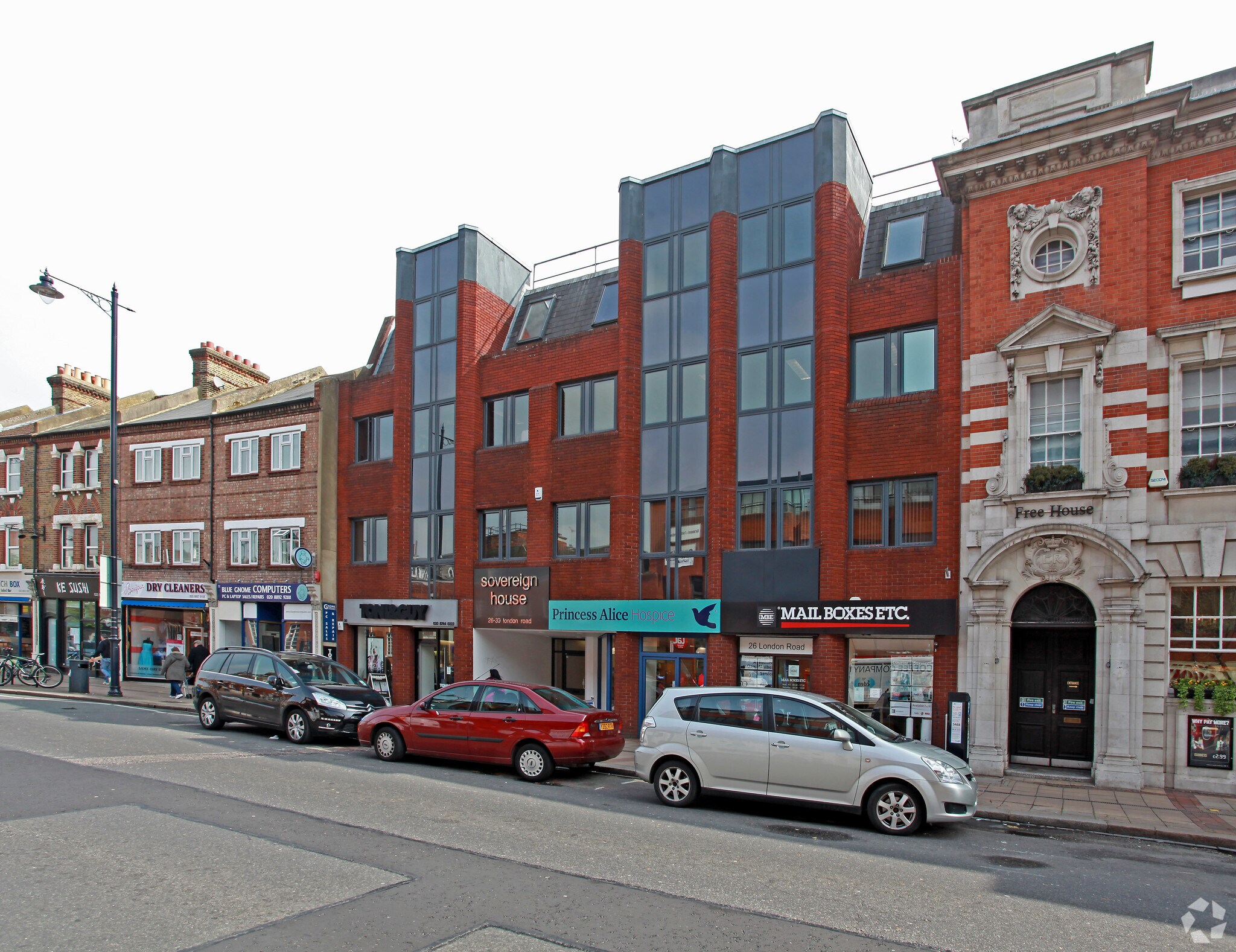 26-30 London Rd, Twickenham for sale Primary Photo- Image 1 of 1