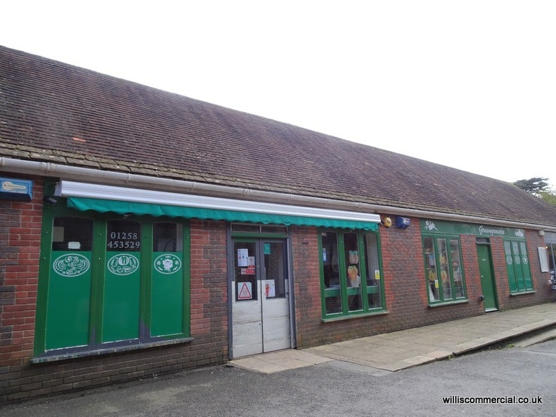 3 Greyhound Sq, Blandford Forum for sale Primary Photo- Image 1 of 1