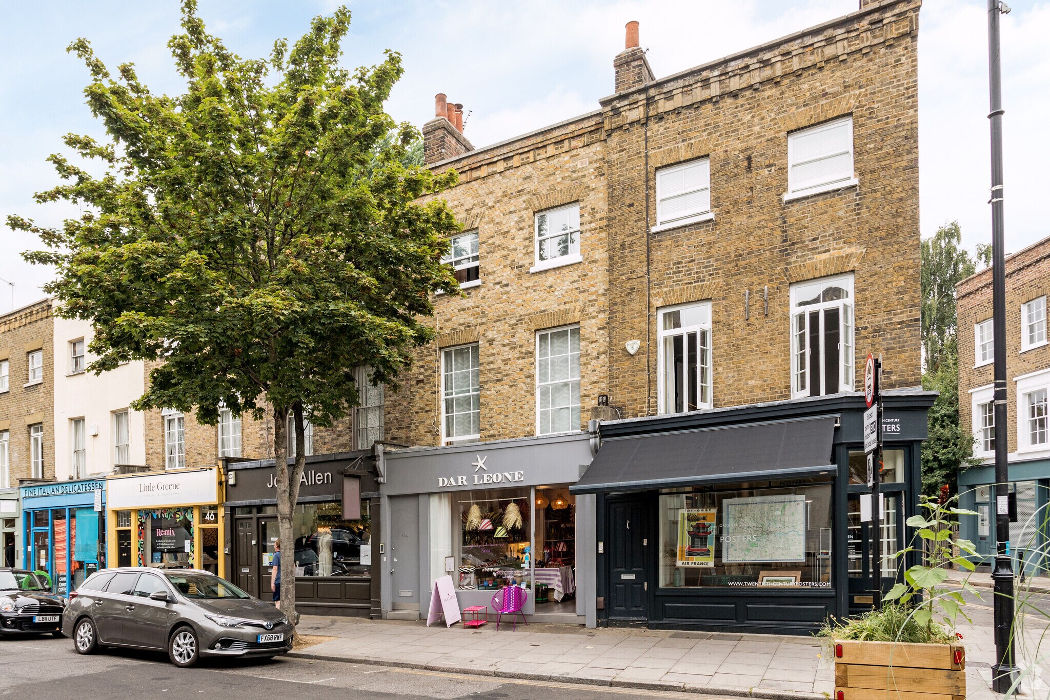 42 Cross St, London for sale Primary Photo- Image 1 of 1