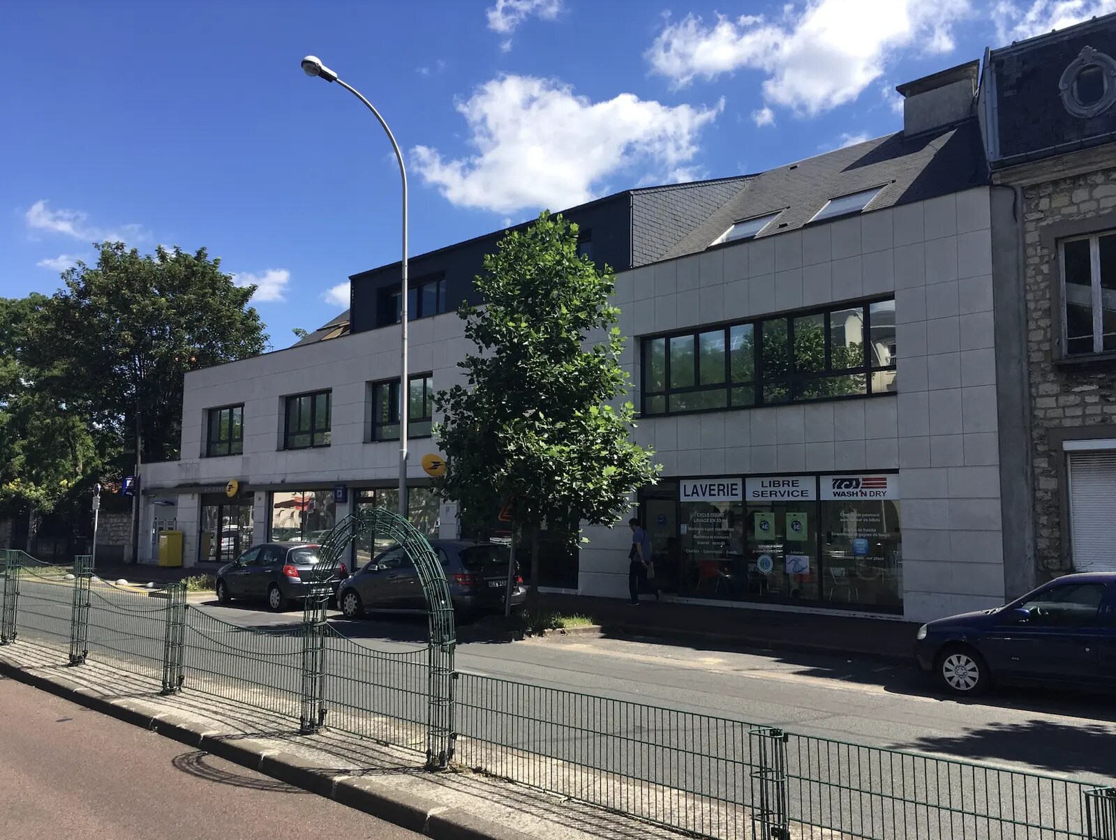59 Rue Du Pont De Créteil, Saint-Maur-des-Fossés to rent Primary Photo- Image 1 of 7