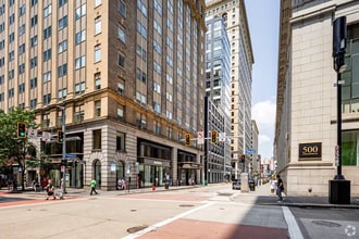 351-355 5th Ave, Pittsburgh, PA to rent Interior Photo- Image 2 of 7