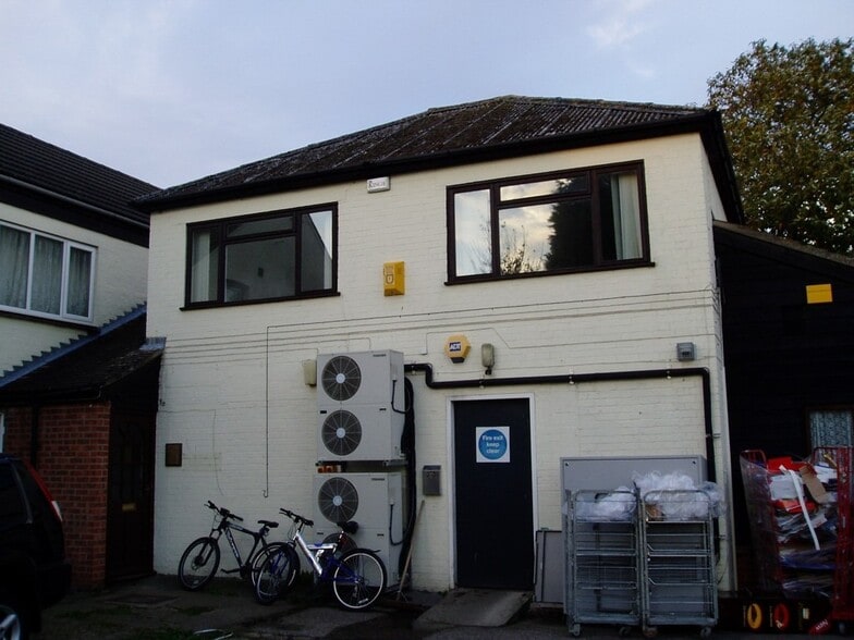38A High St, Great Staughton to rent - Building Photo - Image 1 of 1