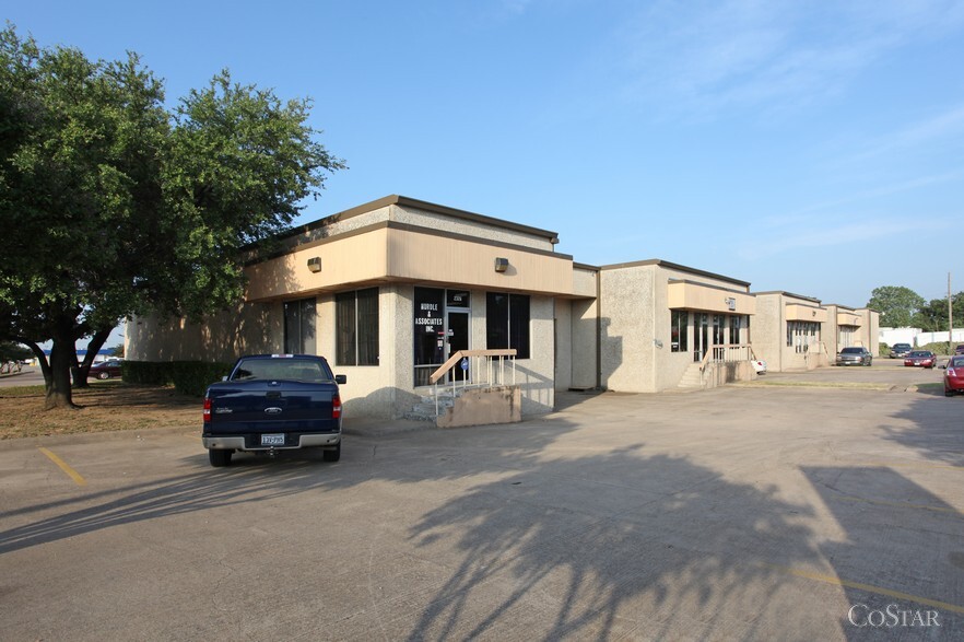 2302 - 2326 Myrtle Springs Ave, Dallas, TX for rent - Building Photo - Image 1 of 1