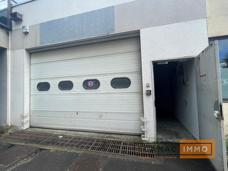 Industrial in Bonneuil-sur-Marne to rent - Building Photo - Image 1 of 4