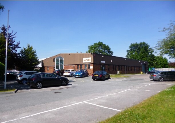 72 High St, St Albans for sale Primary Photo- Image 1 of 1