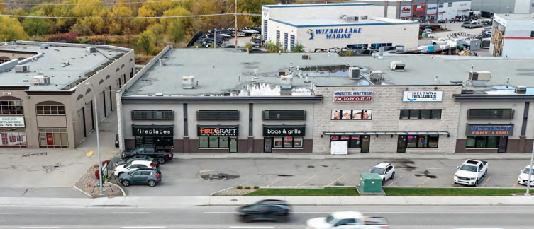 2720 Hwy 97 N, Kelowna, BC for rent - Primary Photo - Image 1 of 4