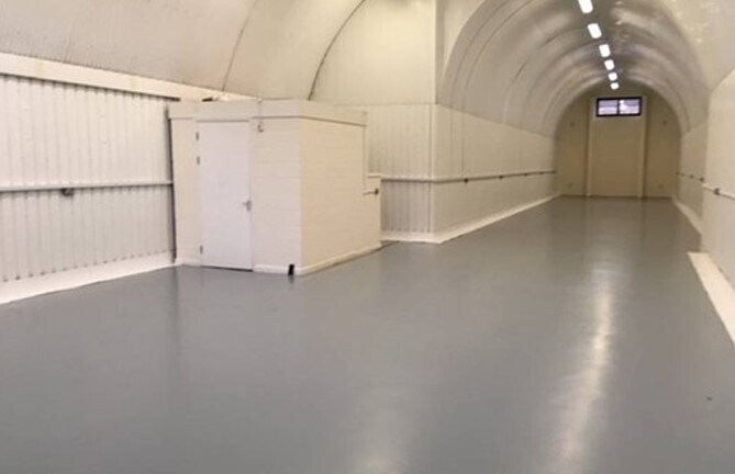 Raymouth Rd, London to rent Interior Photo- Image 1 of 2