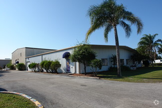 More details for 2310 Whitfield Park Ave, Sarasota, FL - Industrial for Sale