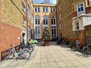 Kingsway Pl, London to rent Other- Image 2 of 3