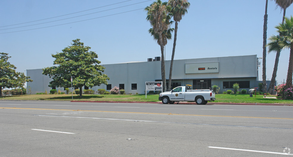 18420 S Santa Fe Ave, Compton, CA for sale - Building Photo - Image 1 of 1