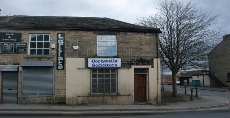 59 Town Gate, Bradford for sale - Primary Photo - Image 1 of 1