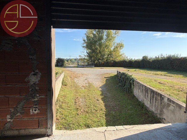 Industrial in Lespinasse for sale - Building Photo - Image 3 of 11