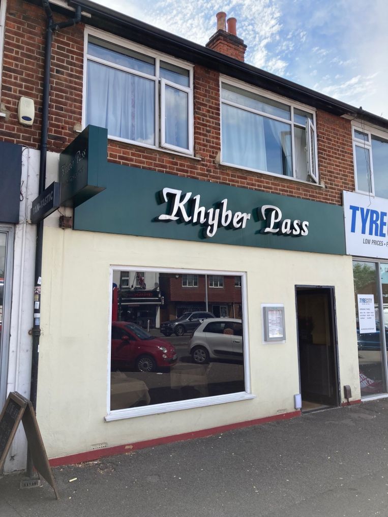 54 Terrace Rd, Walton On Thames for sale Primary Photo- Image 1 of 1