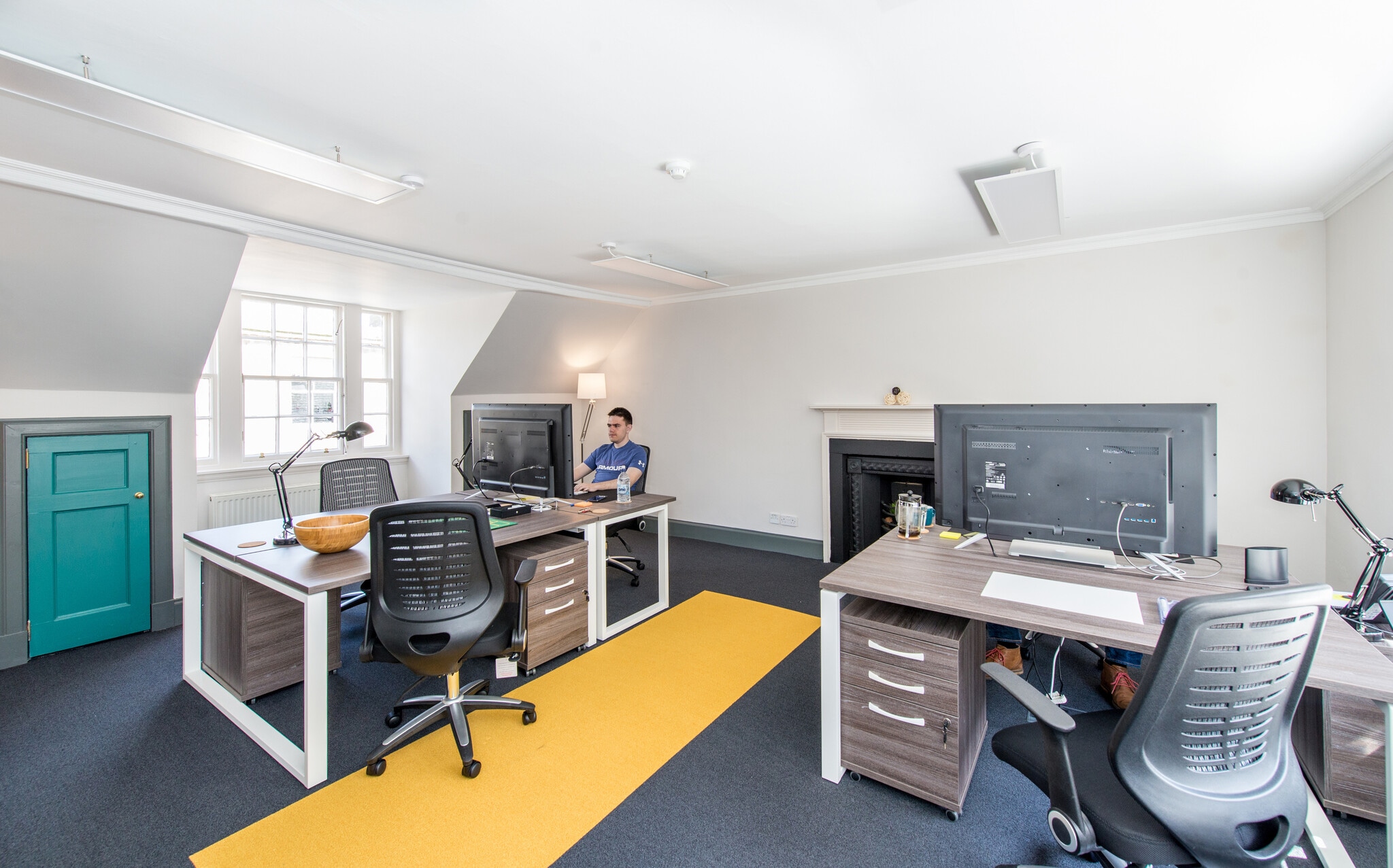 21 Young St, Edinburgh to rent Interior Photo- Image 1 of 3