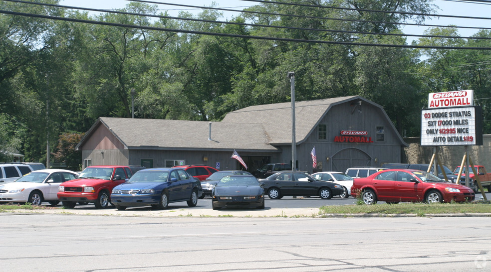 5401 Monroe St, Toledo, OH for rent - Building Photo - Image 3 of 23