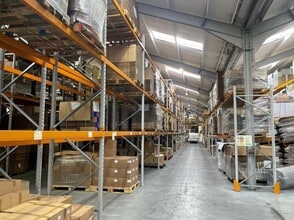 Barlow Dr, West Bromwich to rent Interior Photo- Image 2 of 6