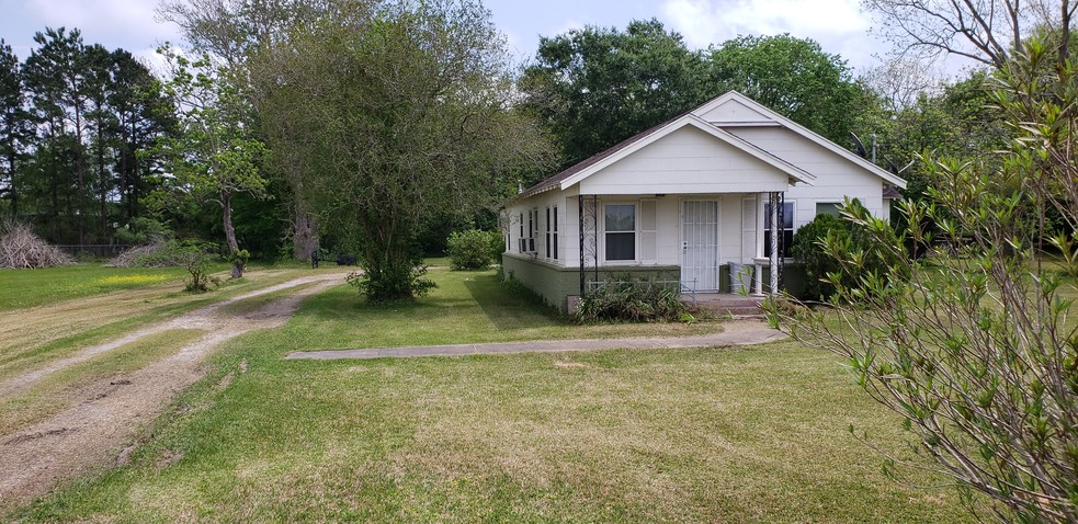 21055 Highway 35, Alvin, TX for sale - Primary Photo - Image 1 of 1