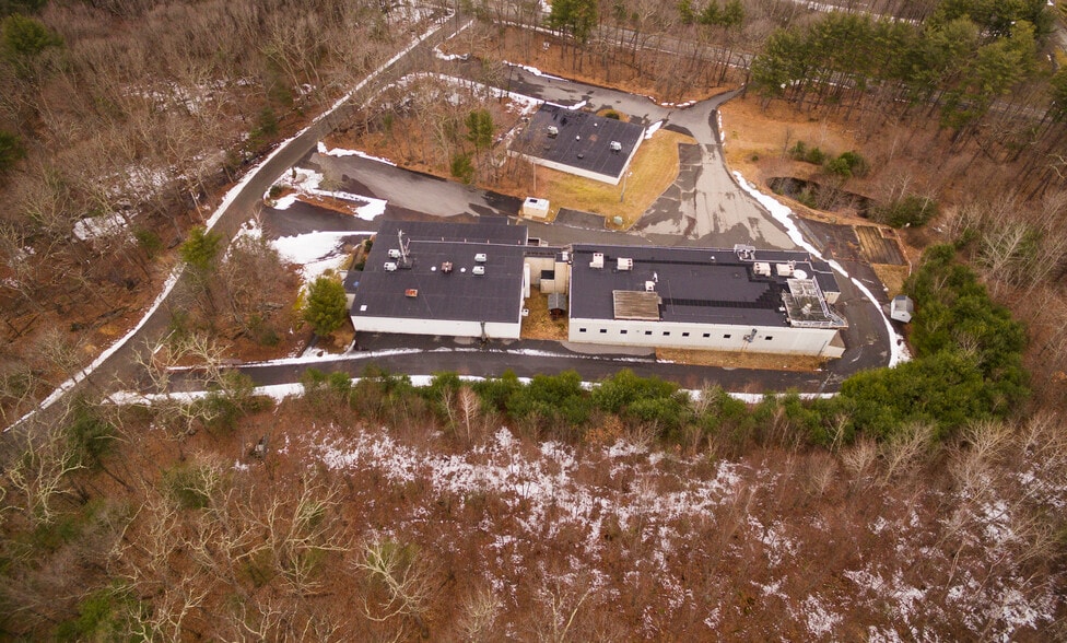 58 Main St, Bolton 01740 UK