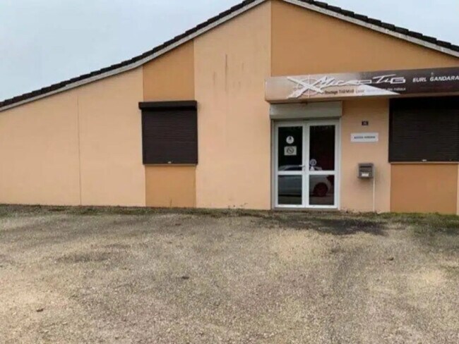 Vente Local d'activités 140 m²