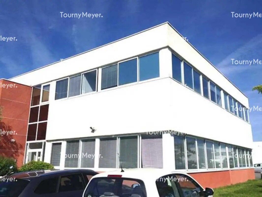 Office in Toulouse to rent Building Photo- Image 1 of 2