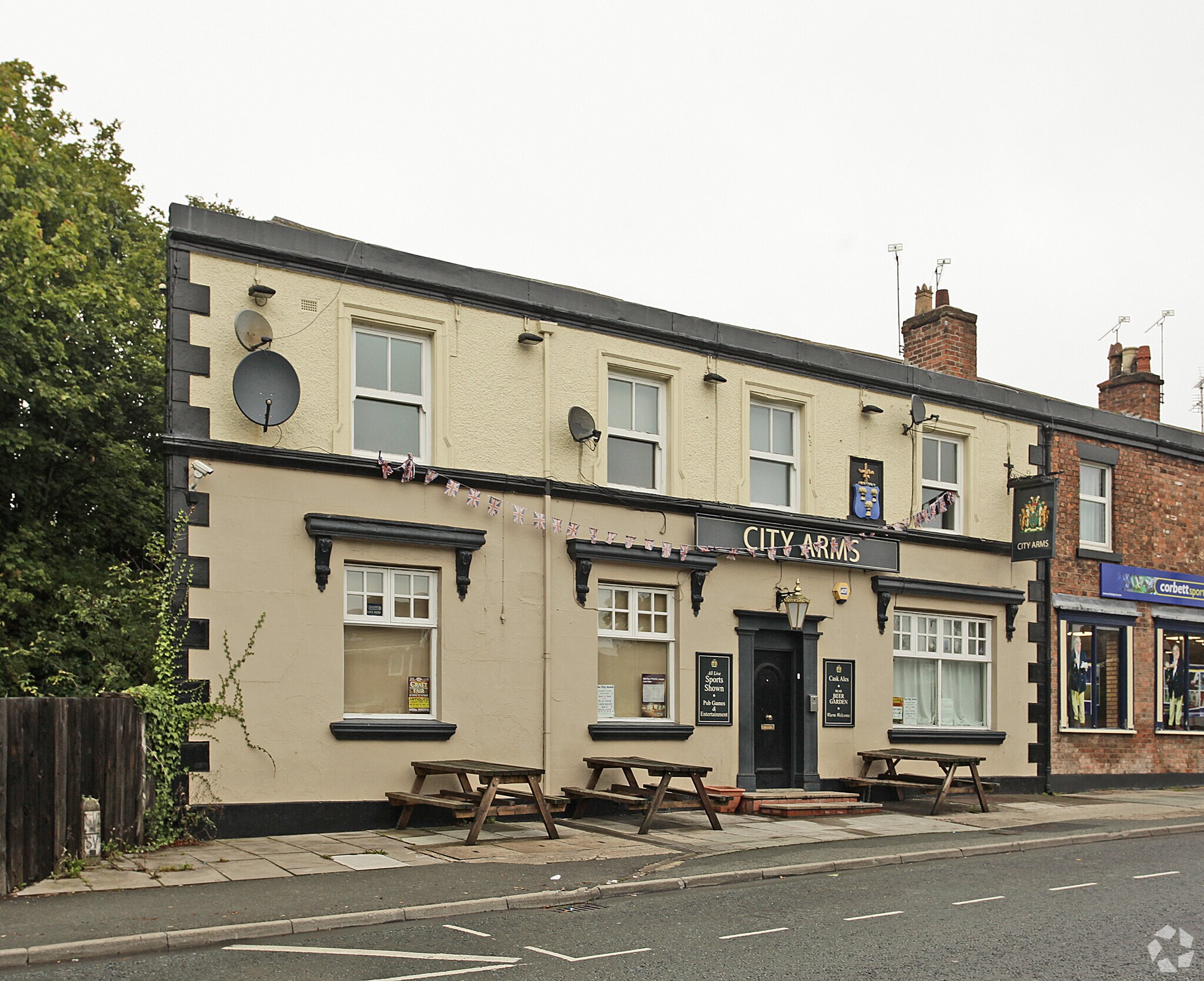 56 Chester St, Wrexham for sale Primary Photo- Image 1 of 1