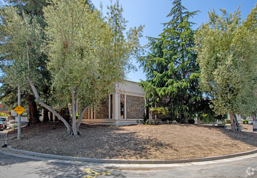 760 Kifer Rd, Sunnyvale, CA for sale - Building Photo - Image 1 of 5