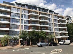 Rope St, London to rent Building Photo- Image 2 of 4