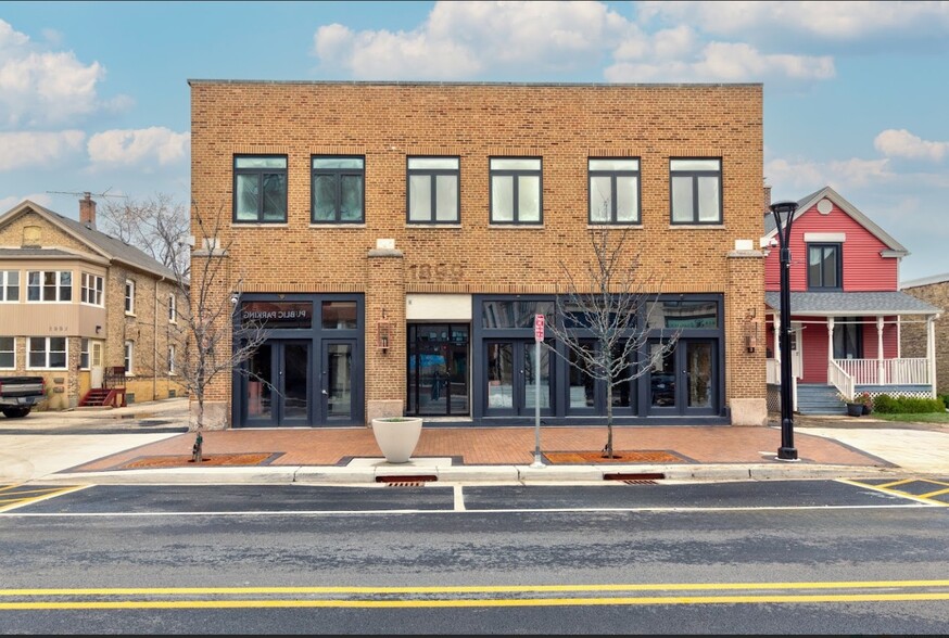 1899 2nd St, Highland Park, IL for rent - Building Photo - Image 2 of 8