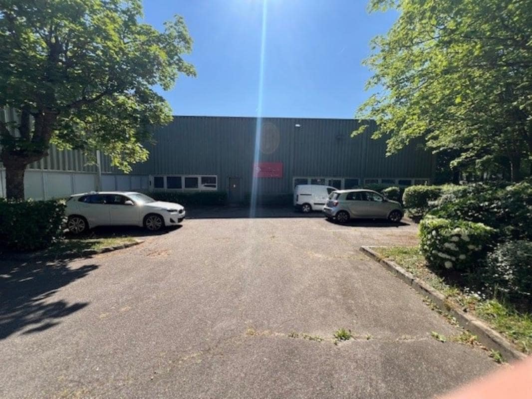 1/3 Avenue Jean Pierre Timbaud, Trappes to rent Building Photo- Image 1 of 12