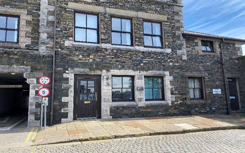 Station Rd, Kendal to rent - Building Photo - Image 2 of 6