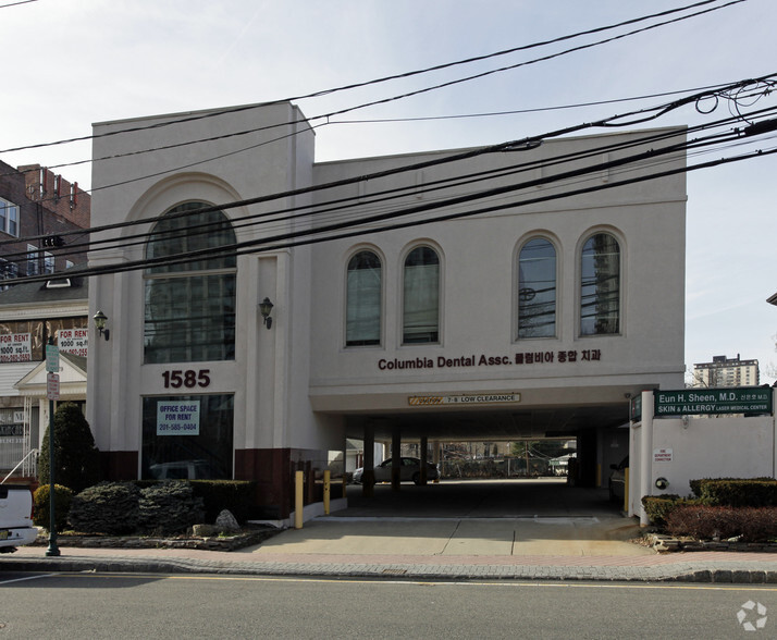 1585 Palisade Ave, Fort Lee, NJ for sale - Primary Photo - Image 1 of 1