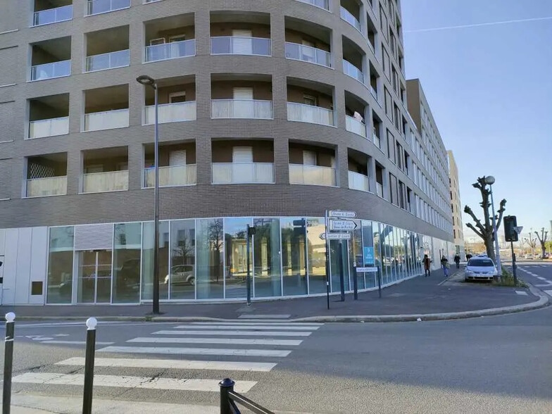 39 Cours Louis Fargue, Bordeaux for sale - Building Photo - Image 1 of 7
