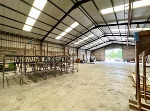 31 Coalisland Rd, Dungannon to rent Interior Photo- Image 1 of 2