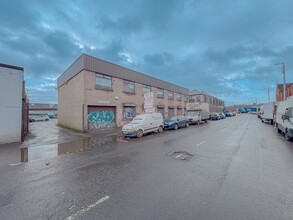 191 Broomloan Rd, Glasgow for rent Building Photo- Image 1 of 11