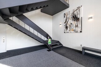 More details for 395 Av Sainte-Croix, Montréal, QC - Office, Industrial to Rent
