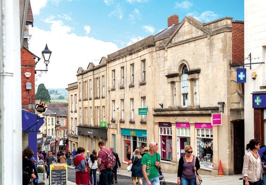 58 High St, Stroud for sale - Primary Photo - Image 1 of 1