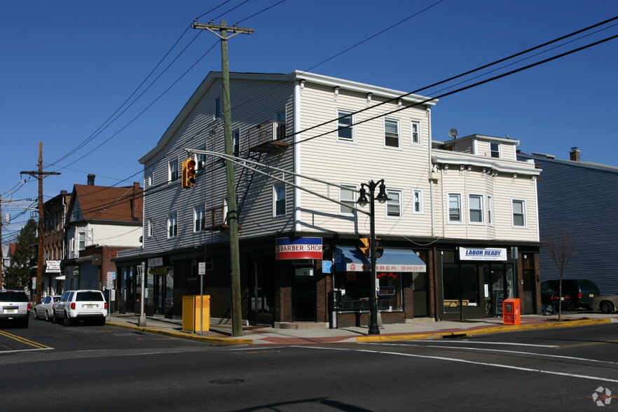 67-69 Passaic St, Garfield, NJ for sale - Primary Photo - Image 1 of 1