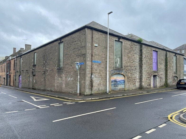 Workshop and Warehouse portfolio of 2 properties for sale on LoopNet.co.uk - Building Photo - Image 3 of 7