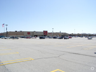 More details for 401-403 N Veterans Pky, Bloomington, IL - Retail for Rent