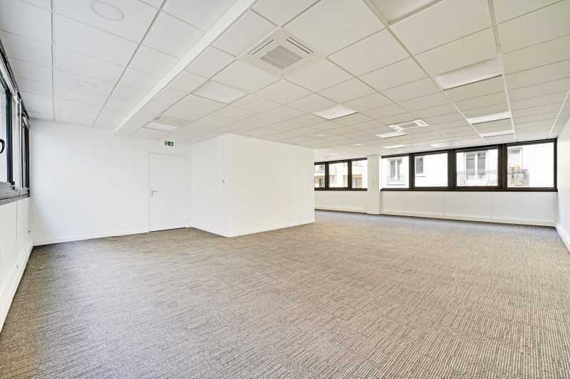Office in Levallois-Perret to rent - Interior Photo - Image 3 of 16
