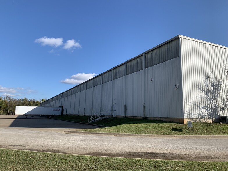 315 S Lincoln St, Lowell, AR for sale - Building Photo - Image 1 of 1