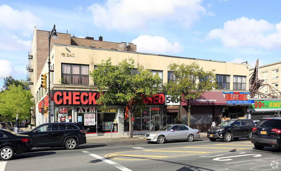 536-544 E Fordham Rd, Bronx, NY for sale - Building Photo - Image 1 of 1