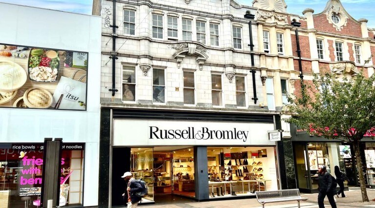 20 Clarence St, Kingston Upon Thames for sale - Building Photo - Image 1 of 1