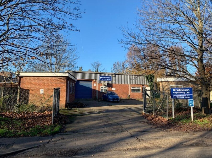 12 Stock Rd, Southend On Sea for sale Primary Photo- Image 1 of 1