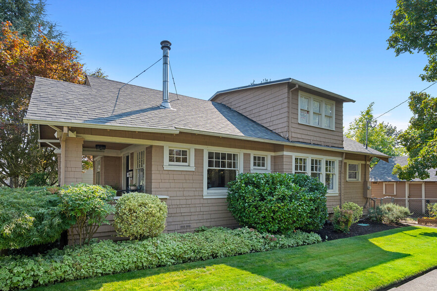 12770 SW 3rd St, Beaverton, OR for sale - Building Photo - Image 3 of 10