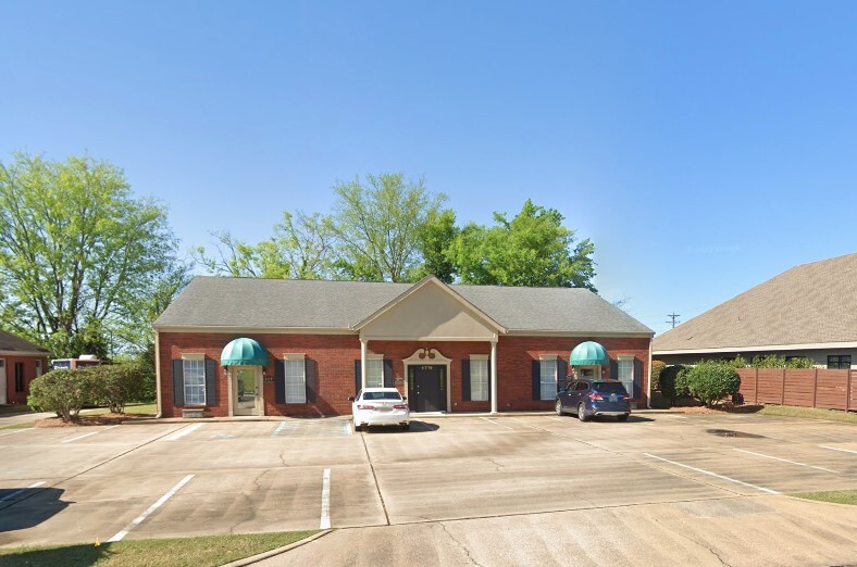 6777-6781 Taylor Cir, Montgomery, AL for sale - Building Photo - Image 1 of 1