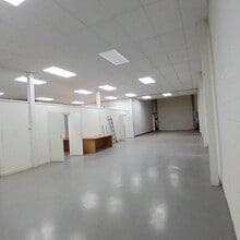 Top Angel, Buckingham to rent Interior Photo- Image 2 of 10