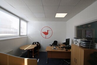 22 Strand St, Poole to rent Interior Photo- Image 2 of 5